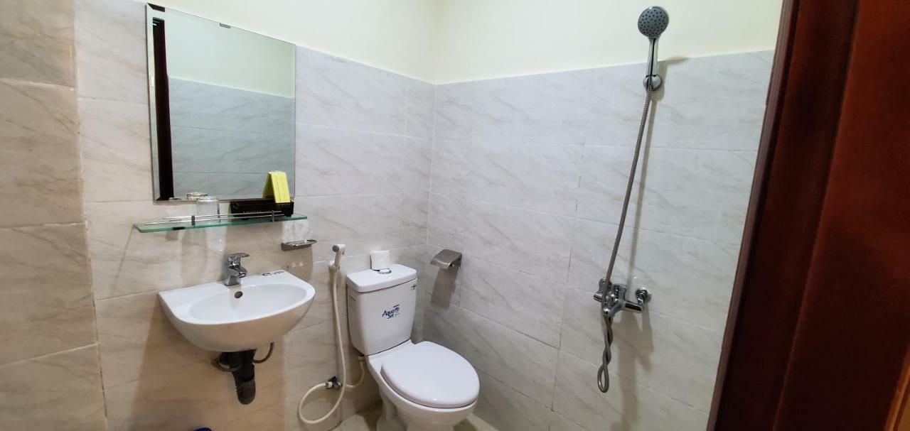 Dang Tuan Hotel Хюе Екстер'єр фото
